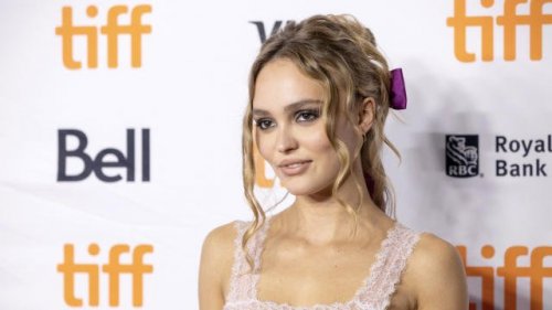 Lily Rose Depp posed topless for the cover of the gloss and again raised the topic of nepo babies
