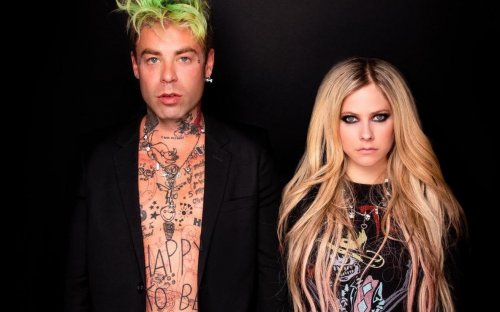 Avril Lavigne ends engagement with Mod Sun