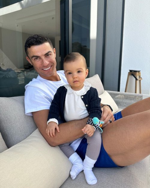 Cristiano Ronaldo's girlfriend shared a picture of Cristiano with her ten-month-old daughter