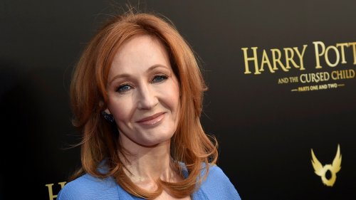 J.K. Rowling's ex-husband gave an interview that he beat her and helped write "Harry Potter"
