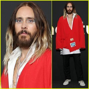 Paris Fashion Week: Jared Leto with makeup at Acne Studios and a rare appearance of Jessica Alba at Balmain